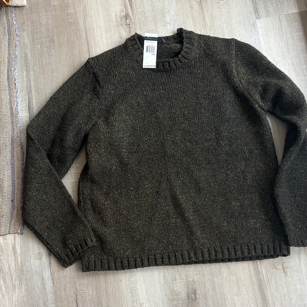 NWT 2002 vintage Tommy Hilfiger Men's Sweater